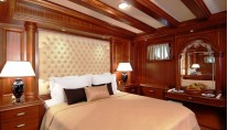 Mare Nostrum Cabin